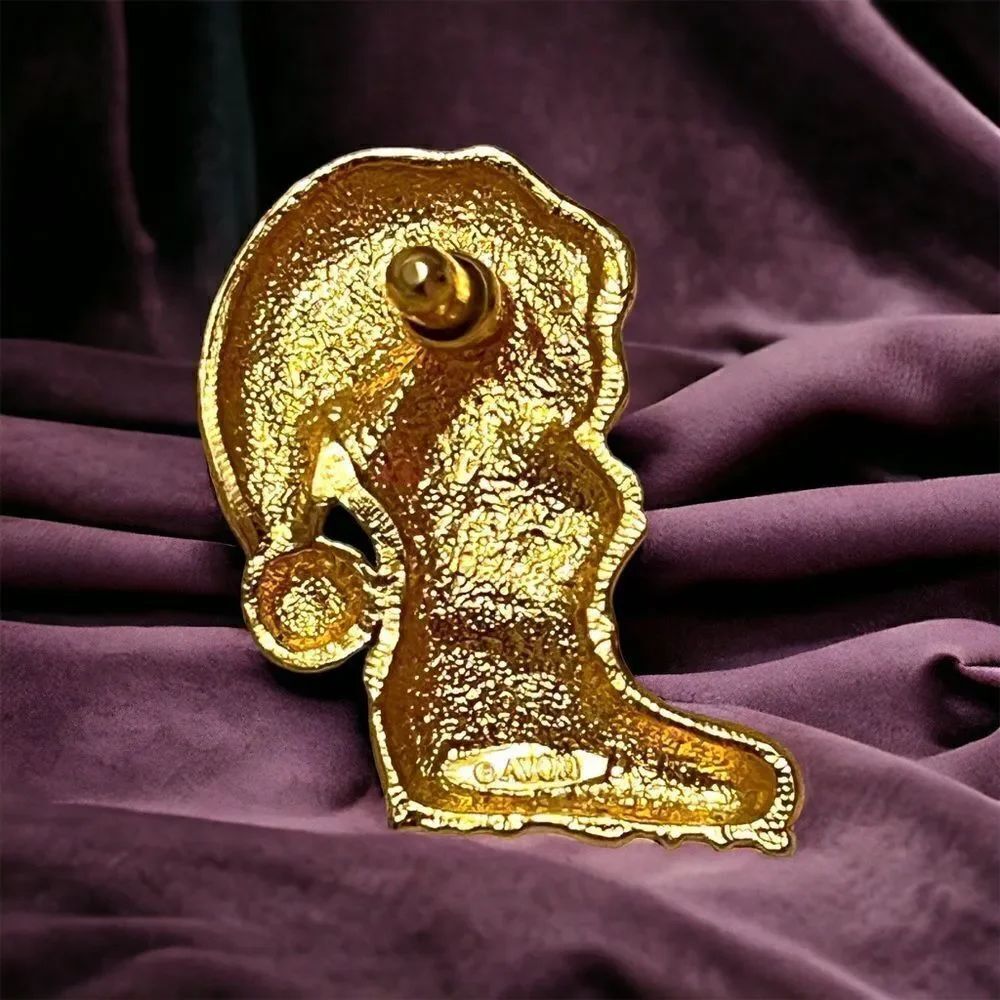 Avon Gold Tone Christmas Cat In Boot Pin - Picture 2 of 2